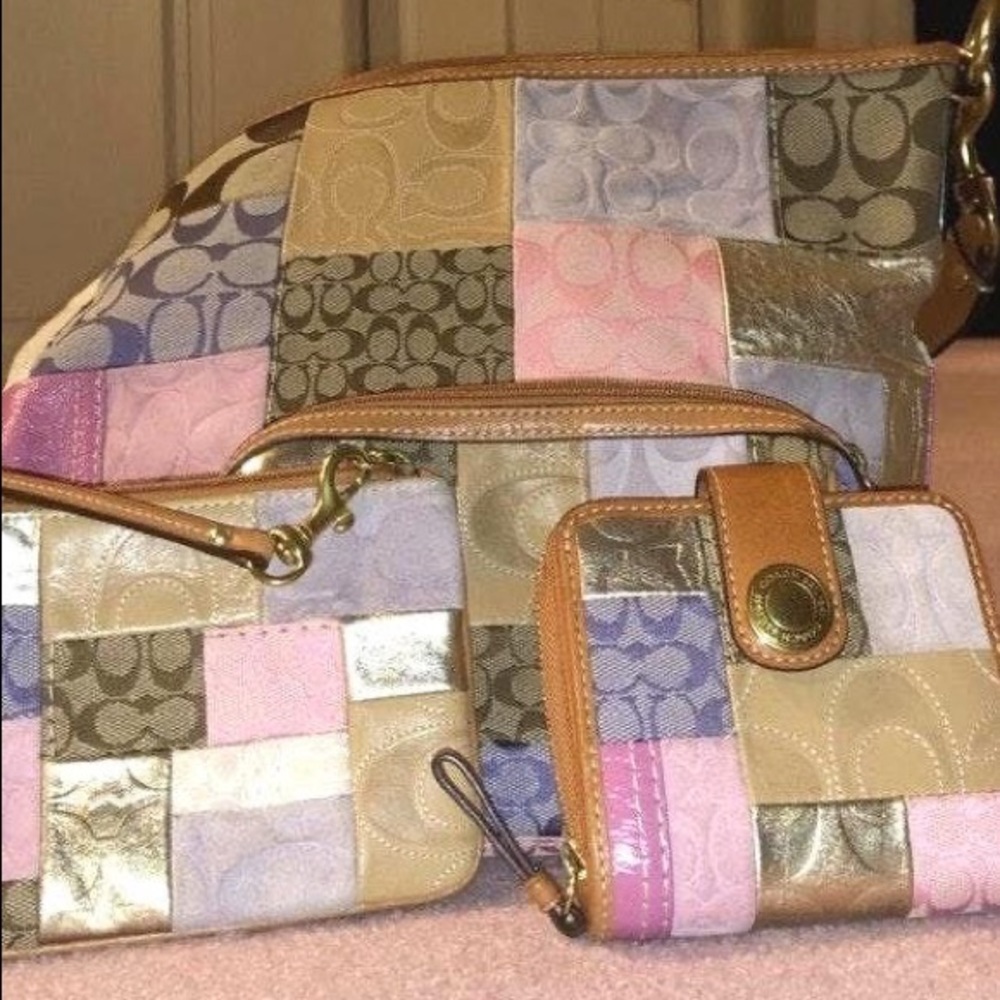 Vintage coach set